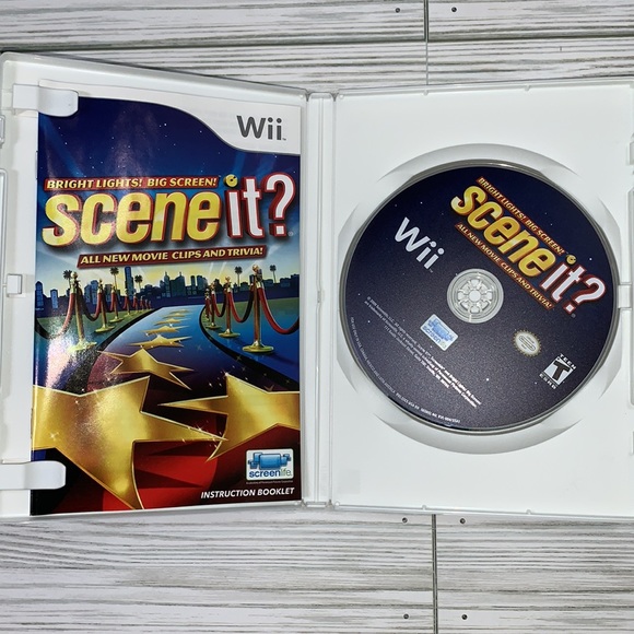 Scene It? Bright Lights! Big Screen! For Nintendo Wii - Picture 3 of 6